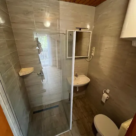 モーテル Centrum バラトンフェニヴェシュ